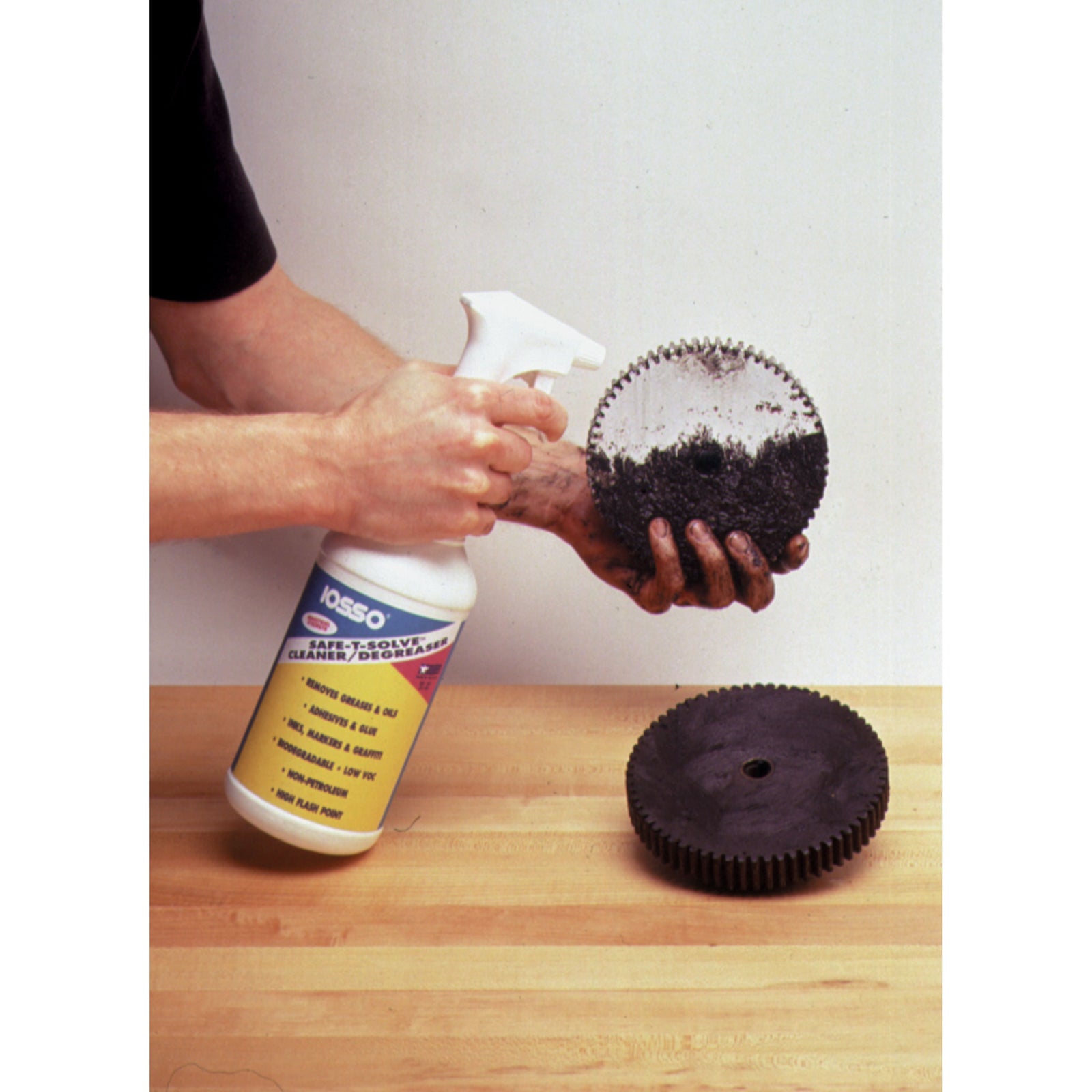 Iosso 10722 Safe-T-Solve - 32 oz.